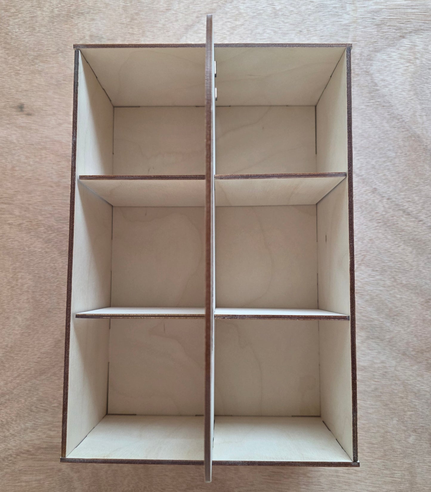 Tarjoilukotelo sixpack/ omalla tekstillä