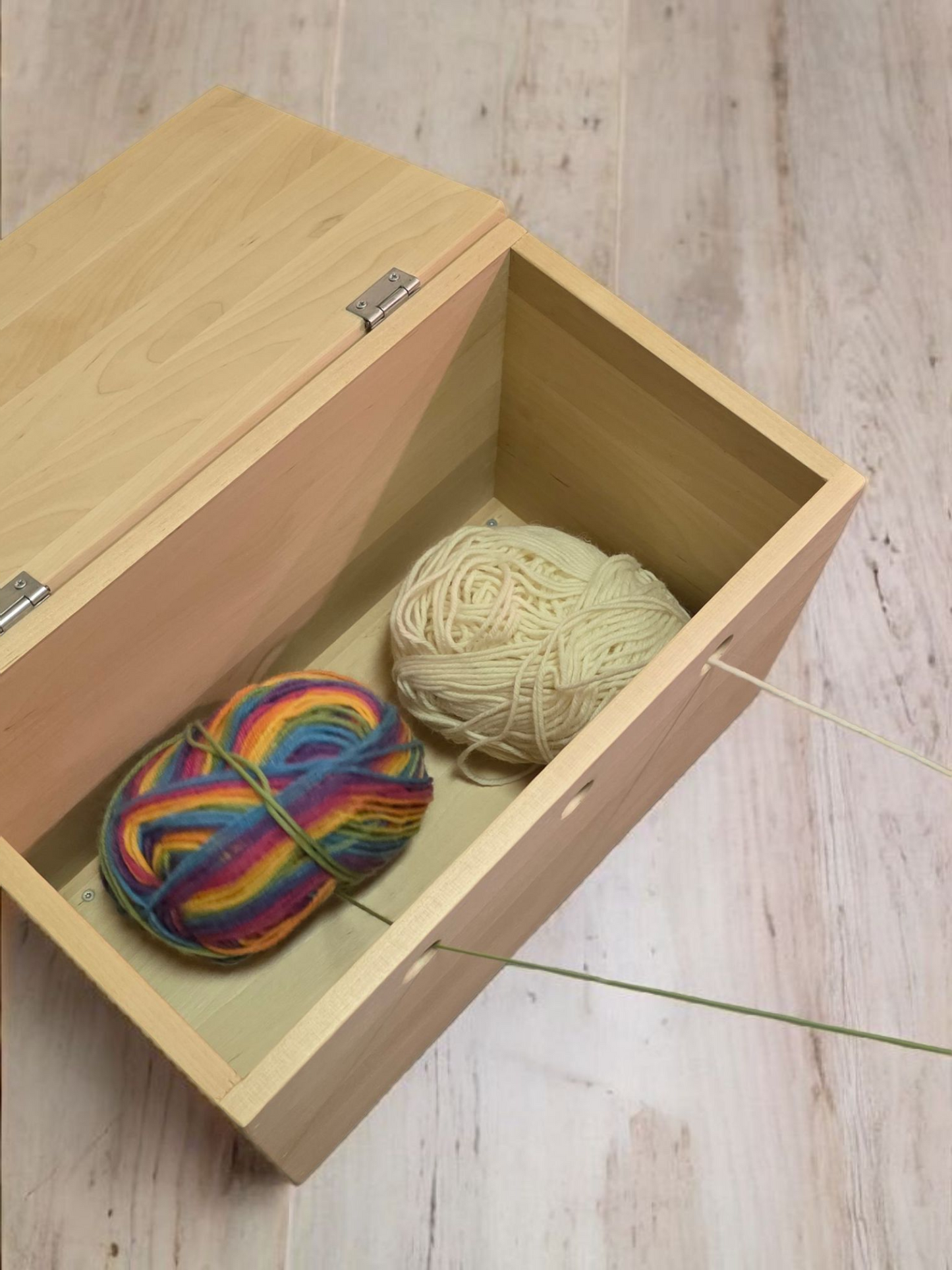 Neulonta/ säilytyslaatikko